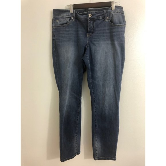 Torrid Womens Jeans size 18R - Picture 2 of 6